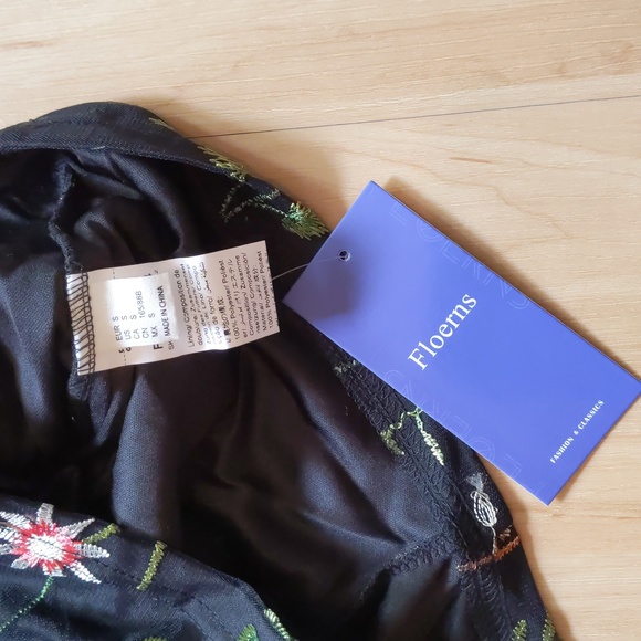 NEW Embroidered Mini Dress, S, black floral, mesh, lined, zip up, formal, sheer - Picture 6 of 16